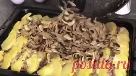 Картофельная запеканка с мясом 😋😋😋😋😋