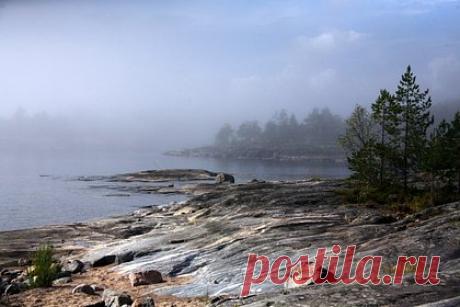 Российский гид бросил на острове туристов с детьми на руках без связи и вещей