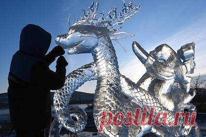 В Красноярске состоится фестиваль великого русского художника Василия Сурикова. На сцене Малого концертного зала Красноярской краевой филармонии 24 декабря состоится открытие фестиваля великого русского художника Василия Ивановича Сурикова. Гостей праздника ждет литературно-музыкальный концерт «Дар бесценный»: актеры проекта «Театр на крыше» исполнят отрывки из книги внучки художника.