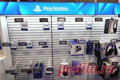 Эксклюзив PlayStation получил рекордные системные требования. Для комфортной игры в Returnal на ПК потребуется рекордное количество оперативной памяти. Разработчики бывшего эксклюзива для PlayStation указали, что для комфортного запуска игры потребуется не менее 32 гигабайт оперативной памяти. Тайтл может включать поддержку технологии масштабирования Nvidia DLSS и AMD FSR.