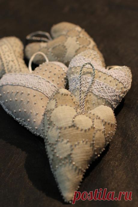 сердечки....ручная работа.....лен
