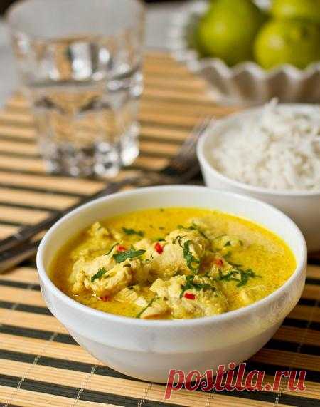 Имбирная курица в кокосовом молоке.