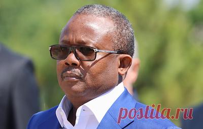 AFP: свергнутый президент Гвинеи-Бисау прибыл в Браззавиль. Умару Сисоку Эмбало останется в Республике Конго на определенное время