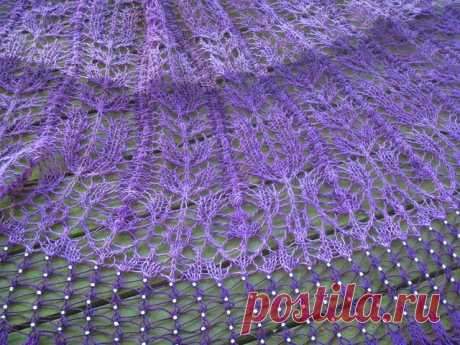 Ravelry: &quot;Vicia&quot; shawl pattern by Tatiana Chystiakova