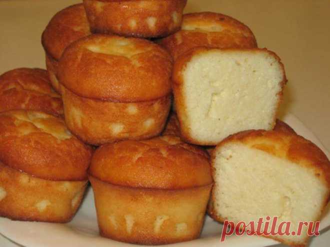 Нежные сырники с соусом в духовке — Лепрекон