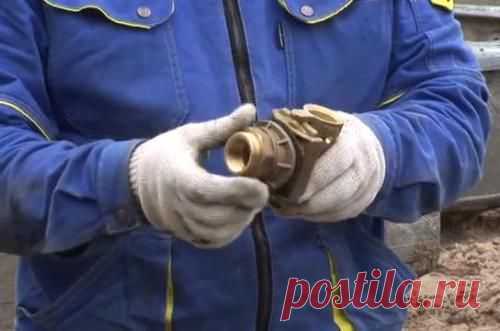 Монтаж скважинного адаптера. Как провести воду в дом?