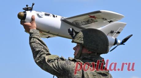 Обучили более 8 тыс. специалистов войск БПЛА: на заседании коллегии Минобороны обсудили успехи за полугодие. 17 июля Министерство обороны провело заседание коллегии, в ходе которого глава ведомства Андрей Белоусов заслушал доклады о реализации задач за первое полугодие 2026-го. На заседании обсудили планируемые до конца года мероприятия, вопрос модернизации вооружённых сил, реализацию мер соцподдержки и ряд других актуальных тем. В частности, министру обороны доложили о повышении мобильности и…