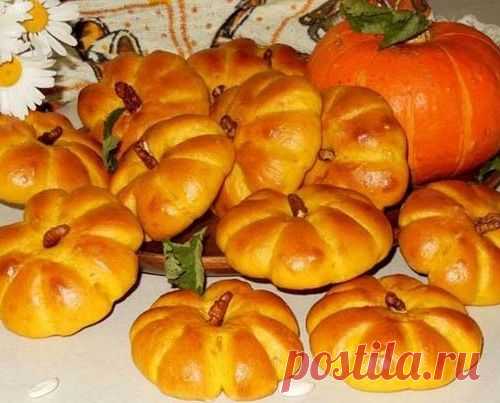 Тыквенные плюшки с миндальным орехом.