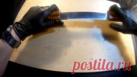 Массивный нож из рессоры с деревянными ножнами