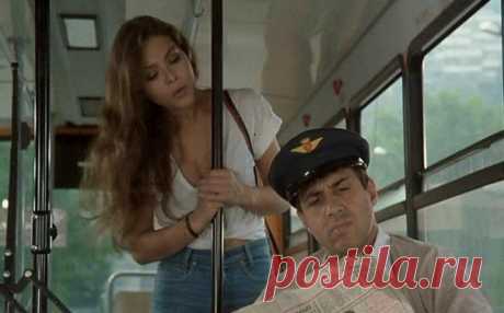 Подборка великолепных фильмов непревзойденного Адриано Челентано. 


Укрощение строптивого (1980) 
Бинго Бонго (1982) 
Туз (1981) 
Безумно влюбленный (1981) 
Ворчун (1986) 
Бархатные ручки (1979) 
Особые приметы: Красавчик (1983) 
Он хуже меня (1985) 
Блеф (1976)