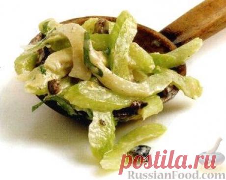 Рецепт: Салат из сельдерея и фенхеля на RussianFood.com