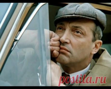 Valeri Denisov
загружено 04.09.2015
Альбом: МОИ ЛЮБИМЫЕ АКТЕРЫ=МУЖЧИНЫ.
М. Казакову Неполноценность Мишу гложет, Он хочет то, чего не может, И только после грамм двухсот Он полноценный идиот. Все знают Мишу Казакова, Всегда отца, всегда вдовца. Начала много в нем мужского, Но нет мужского в нем конца. В.Гафт.