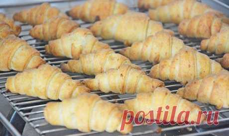 Рогалики с повидлом пошаговый рецепт с фото