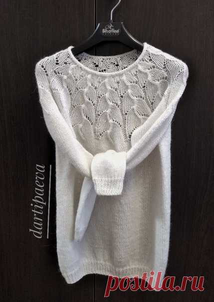 Запись на стене БелоСНЕЖНЫЙ свитер к Новому Году из Alize Alpaca Royal. Круглая кокетка, ушло 300 г на 44 размер.