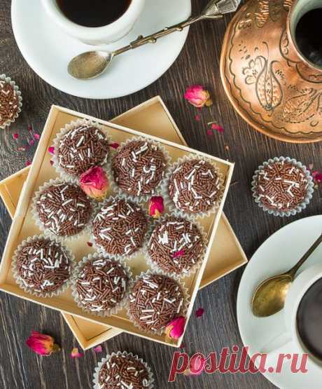 Рецепт бригадейро - домашних бразильских конфет с фото пошагово на Вкусном Блоге