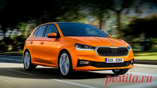 Хэтчбек Skoda Fabia 2022 четвертого поколения