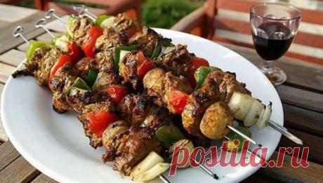 Лучший напиток к шашлыку по мнению диетологов » MEDIKFORUM.RU