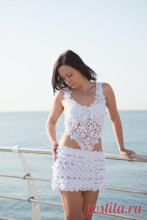 Вязание крючком вечерние , коктельные  и свадебные платья. Узоры и фасоны не повторяются, размер от 44 до 50. Вы сами, можете создать себе фасон - Я воплощу его в жизнь, Вы станете единственной и не повторимой, комплименты будут говорить не только мужчины, но и женщины,а главное! Вы для себя откроете   " Секрет Вечной Молодости"