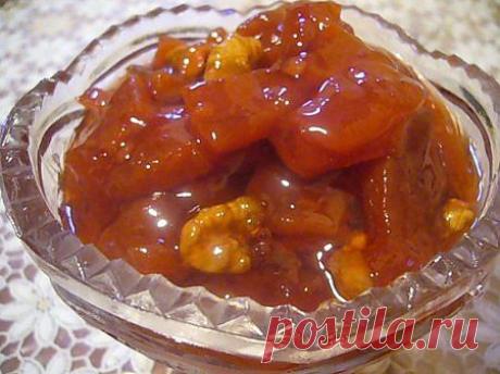 Варенье из кабачка, орехов и лимона..