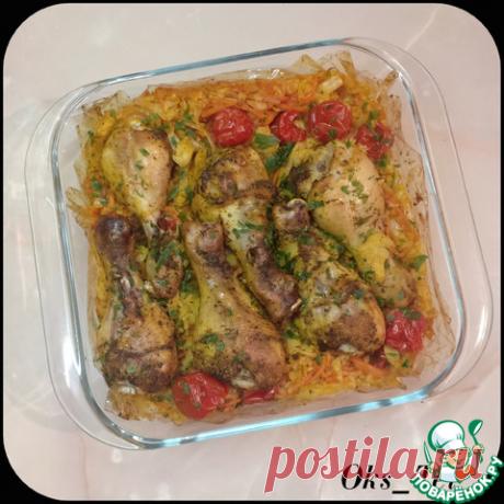 Куриные ножки, запеченные в рукаве, с рисом и овощами. Умопомрачительное блюдо для обеда или ужина. Нежнейшее куриное мясо с неповторимым вкусом на вкуснейшей подушке из риса и овощей. Изюминку этому блюду придают помидорки, дополняя его легкой приятной кислинкой. Сразу готовьте больше, сметается влет