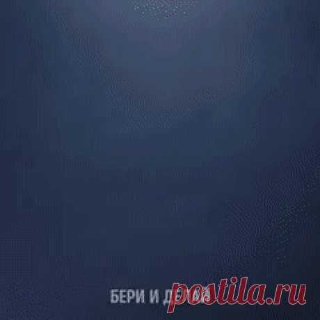 Венок из вешалки