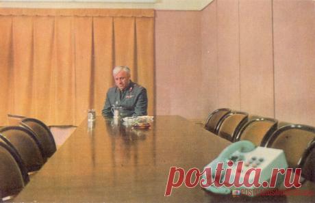 1973. Кадр из кинофильма Самый последний день - М. Ульянов - о1560 | POSTCARDSMUSEUM.com