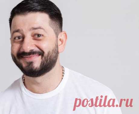 Михаил Галустян – именинник: творческий путь и личная жизнь российского шоумена