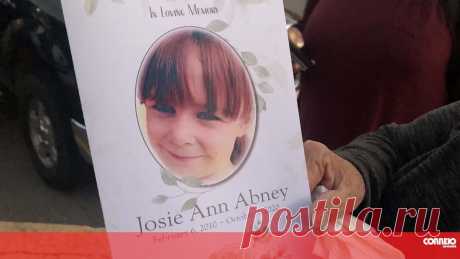 "Parecia uma vítima do Holocausto": Menina de 10 anos morre à fome após pais adotivos esconderem comida Criança deu entrada no Salem Memorial district Hospital, nos EUA, a pesar pouco mais de 17 quilos.