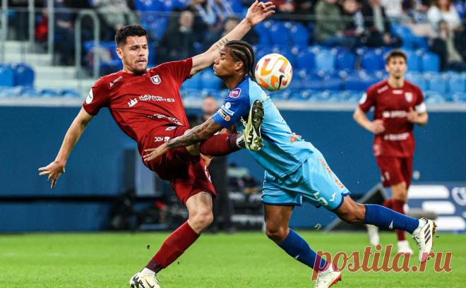 «Зенит» проиграл в чемпионате России впервые с декабря. Петербургский клуб проиграл «Рубину» со счетом 0:2. Осечкой «Зенита» воспользовался «Краснодар», который теперь уступает петербуржцам лишь одно очко