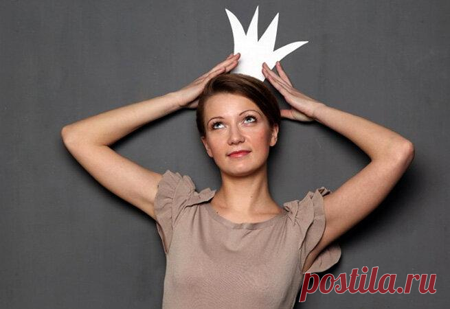Женщина с низкой самооценкой: как она проявляется в отношениях?
👩‍聆 Как вы представляете себе женщину с низкой самооценкой? В засаленном халате и с гулькой на голове? На самом деле, это не более, чем стереотип. Ведь под слоем косметики, брендовой одеждой и высокими шпильками может скрываться маленькая девочка, умоляющая о похвале и подтверждении собственной красоты. Как, собственно, и под невзрачной внешностью часто скрывается личность, которая […]
Читай пост далее на сайте. Жми ⏫ссылку выше