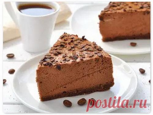 Очень вкусные кофейные пироги 
КОФЕЙНЫЙ ПИРОГ С ШОКОЛАДОМ




Самый вкусный и одновременно простой рецепт – шоколадно-кофейный пирог. 

Для его приготовления понадобятся:


Муки – 2,5 ст.;
Порошка какао – 3 ст. л.;
Кофе – 1 стакан…