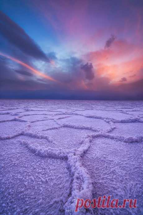 Sand Storm Sunset While Jim Patterson and two others fro our group were scouting this incredible find, Mike Ryan and I were in the north watching a massive sand storm blow into Death Valley. The mountains disappeared in a cloud dirt and sand, and we headed south trying to avoid the ensuing chaos. By late afternoon Cottonball Basin had mini tornadoes swirling white dust and salt. We decided to head south to Badwater and hope for the best. It was a good call because the stor...