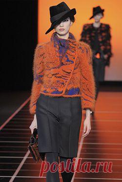 Мода вязание спицами
Высокий стиль вязаной моды от Джорджио Армани