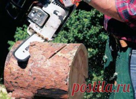 СТОЛЫ И ЛАВОЧКИ ВО ДВОРЕ.