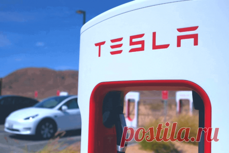 🔥 Tesla предупредила о проблеме с ПО задних фонарей у более 321 тыс. автомобилей, обязуясь решить ее обновлением
👉 Читать далее по ссылке: https://lindeal.com/news/auto/2022112102-tesla-predupredila-o-probleme-s-po-zadnikh-fonarej-u-bolee-321-tys-avtomobilej-obyazuyas-reshit-ee-obnovleniem