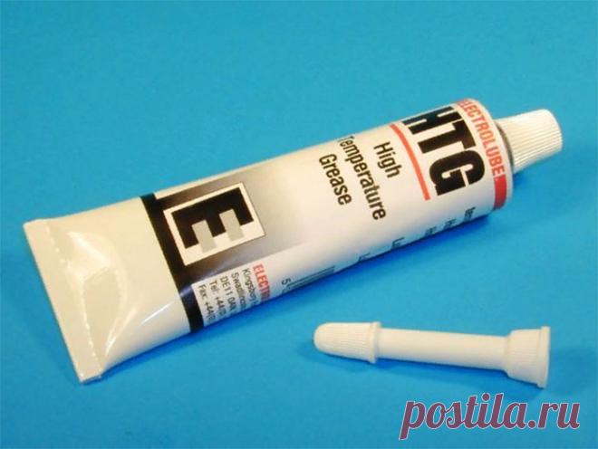 Как смазывать пластиковые окна, и нужно ли это делать