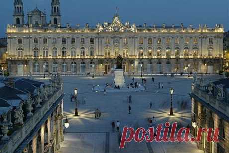 Place Stanislas Crepuscule. Nancy, France.