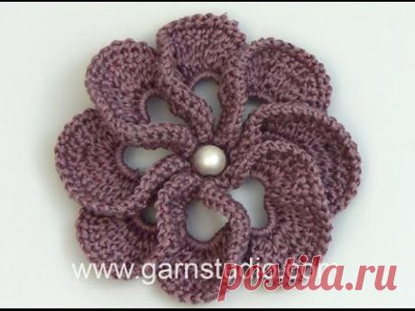 DROPS Crocheting Tutorial: How to work a beautiful flower with 3D effect