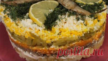 Салат за ПЯТЬ минут, абсолютно ничего сложного - но как же вкусно ПОДПИШИСЬ НА НАШУ ГРУППУ И КАНАЛ В ОДНОКЛАССНИКАХ!!!  ССЫЛКА:  https://ok.ru/sovetygruppaok

Готовлю очень простой салат буквально за пять минут. Все что нужно это предварительно отварить ингредиенты, ну а дальше все проще простого. Натираю на терке и складываю слоями.

Ингредиенты:
Шпроты - 2 банки
вареный картофель - 2-3 шт
вареная морковь - 1 шт
яйца - 3 шт
маринованные огурцы - 2 шт
плавленый сыр - 100 г...