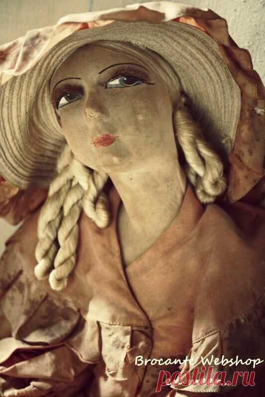 Boudoir Doll Madness