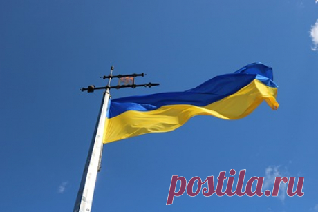 На Украине оценили переговоры с Россией и назвали сроки их продолжения. Советник главы офиса президента Украины Владимира Зеленского Михаил Подоляк оценил состоявшийся 15 марта очередной раунд переговоров с Россией и назвал сроки их продолжения. По словам советника, переговоры продолжатся в среду, 16 марта. Во время перерыва свою деятельность продолжат рабочие подгруппы.