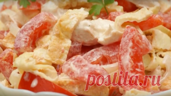 Просто, но очень вкусно. Салат из 4-ех ингредиентов Салат получается вкусным, сытным и очень аппетитным. Готовится всего лишь из 4-ех ингредиентов. Такой салатик отлично подойдет в качестве дополнения к вашему повседневному меню. Готовится салатик очен…