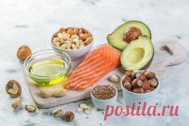 Как избавиться от целлюлита при помощи диеты и здорового образа жизни Целлюлит — это проблема многих женщин, доставляющая немало переживаний. Медики склонны считать его обычным биологическим процессом, который можно и нужно контролировать, в том числе и с помощью специальной диеты. Как это сделать, рассказывает врач-диетолог. Откуда берется целлюлит и как он связан с питанием. Целлюлит представляет собой неравномерное разрастание подкожно-жировой клетчатки в области нижней...