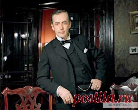 Василий Ливанов