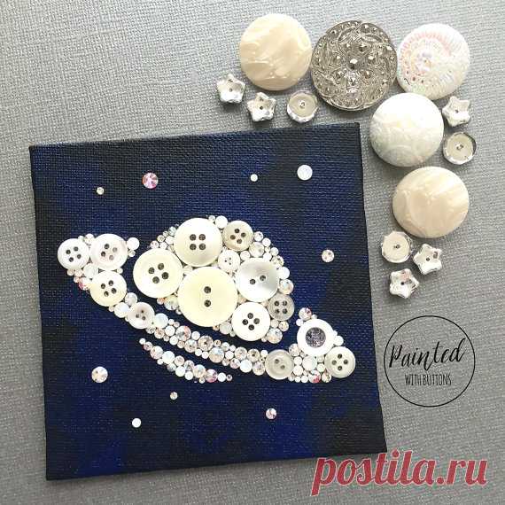 Saturn and Stars Button Art Small Wall Art от PaintedWithButtons