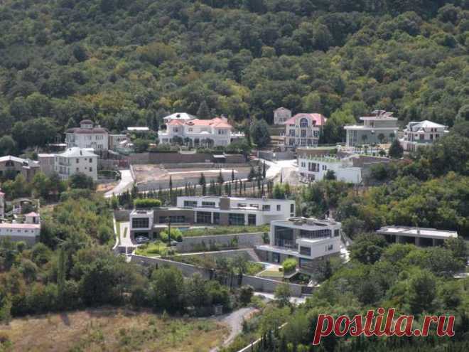 Ливадийский дворец, Царская тропа, гора Крестовая, фоторепортаж | Новости Крыма