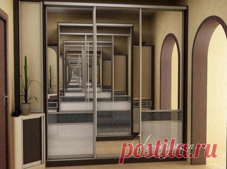 Шкаф-купе в коридор или прихожую с зеркалом и цветным стеклом купить по цене 63 000 руб. в Москве — интернет магазин chudo-magazin.ru