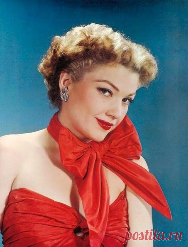 Энн Бакстер, 7 мая, 1923
 • 12 декабря 1985