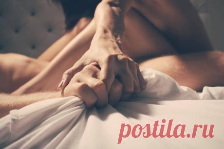 Мир секса защищает от ненависти,
И хочется с ним рядом быть всегда,
Отбросьте и забудьте всякие гадости,
Заняться сексом предлагаю господа. Открытки на Международный день секса!