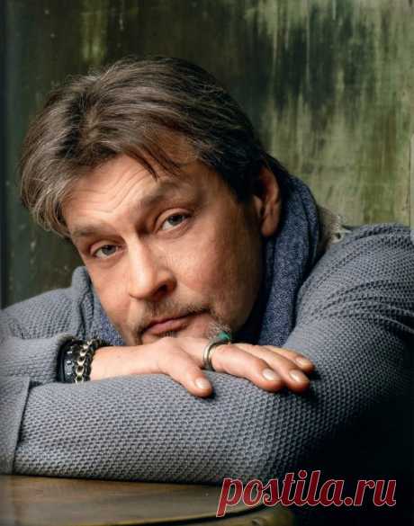 Александр Домогаров